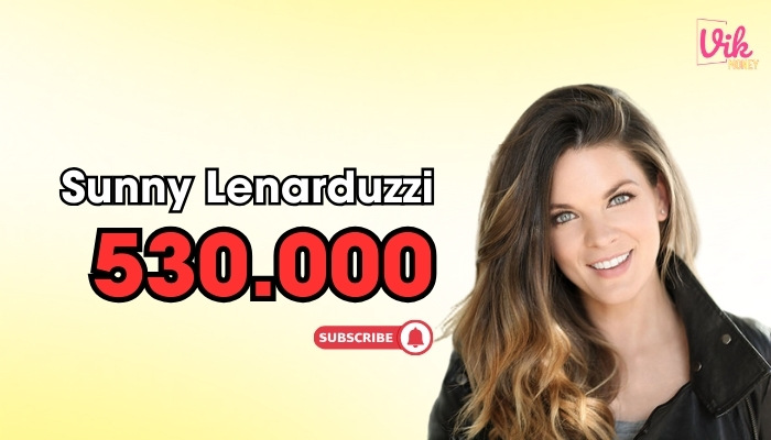 YouTuber Sunny Lenarduzzi